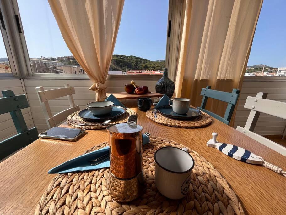 Apartamento “La Caleta” Calella Esterno foto
